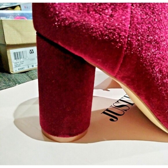 JustFab Women's Velvet Burgundy Colored Ankle Boots Size 6 4" Heel Dark Red Wine - Picture 3 of 4